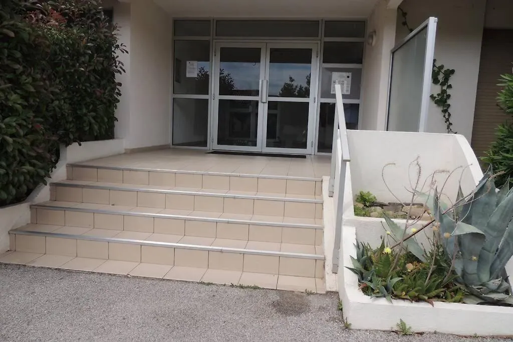 Apartment Petit Paradis A Saint Mandrier 1 Chambre Plage A 4 Mn Clim Parking Wifi France