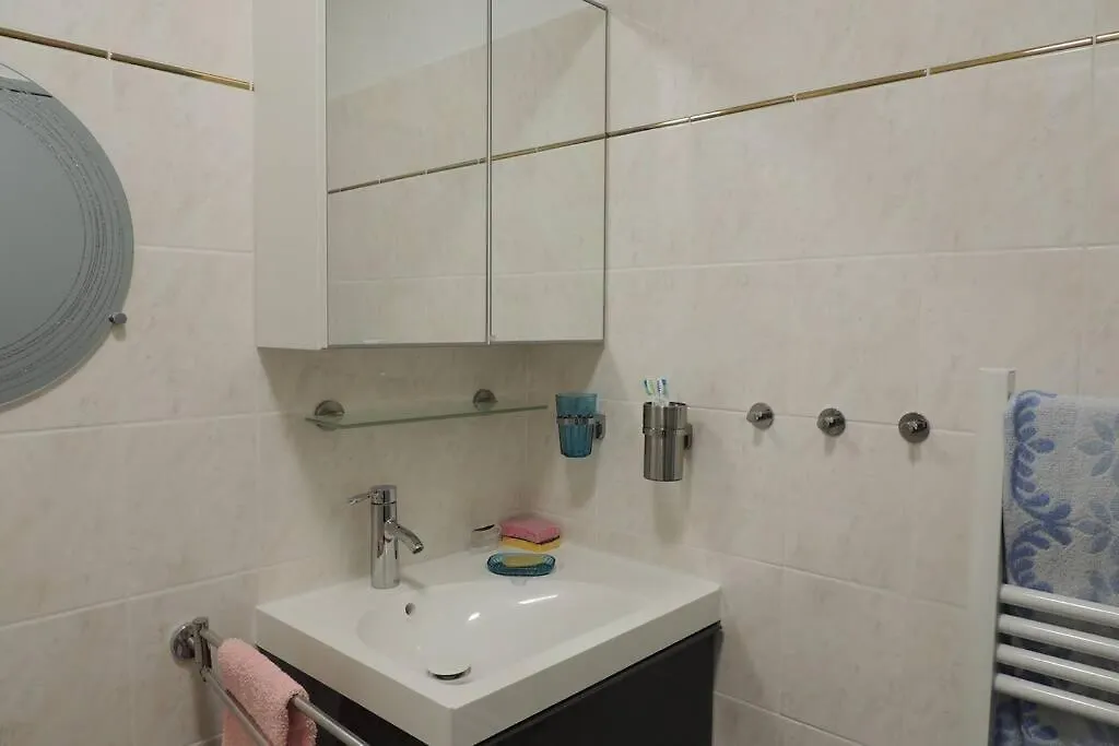 Petit Paradis A Saint Mandrier 1 Chambre Plage A 4 Mn Clim Parking Wifi Apartment